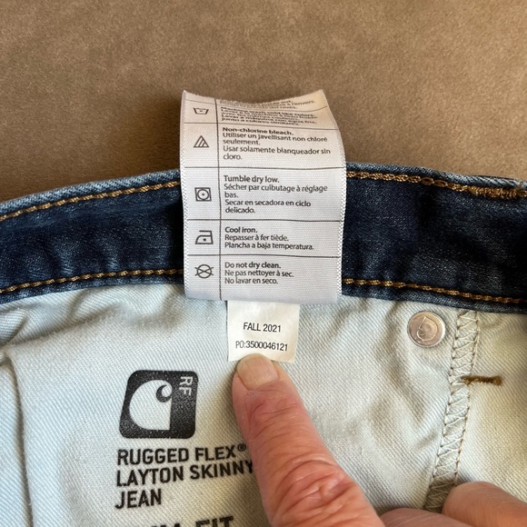 Carhartt Women's Jeans - Size 8 - Picture 6 of 12